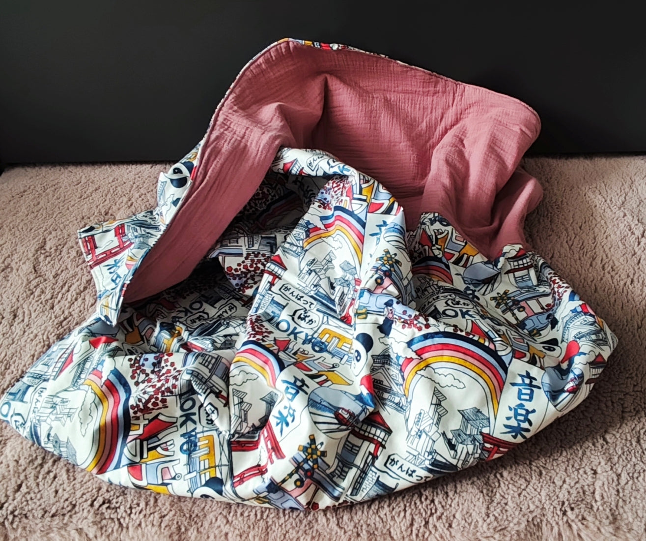 Wickeltache mit Wickelunterlage