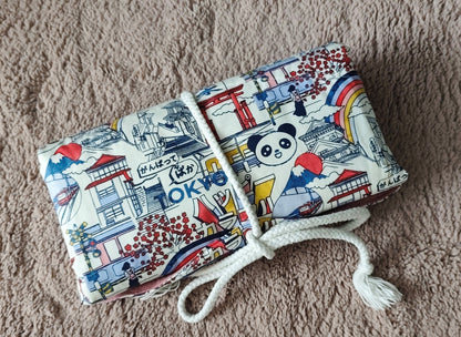 Wickeltache mit Wickelunterlage