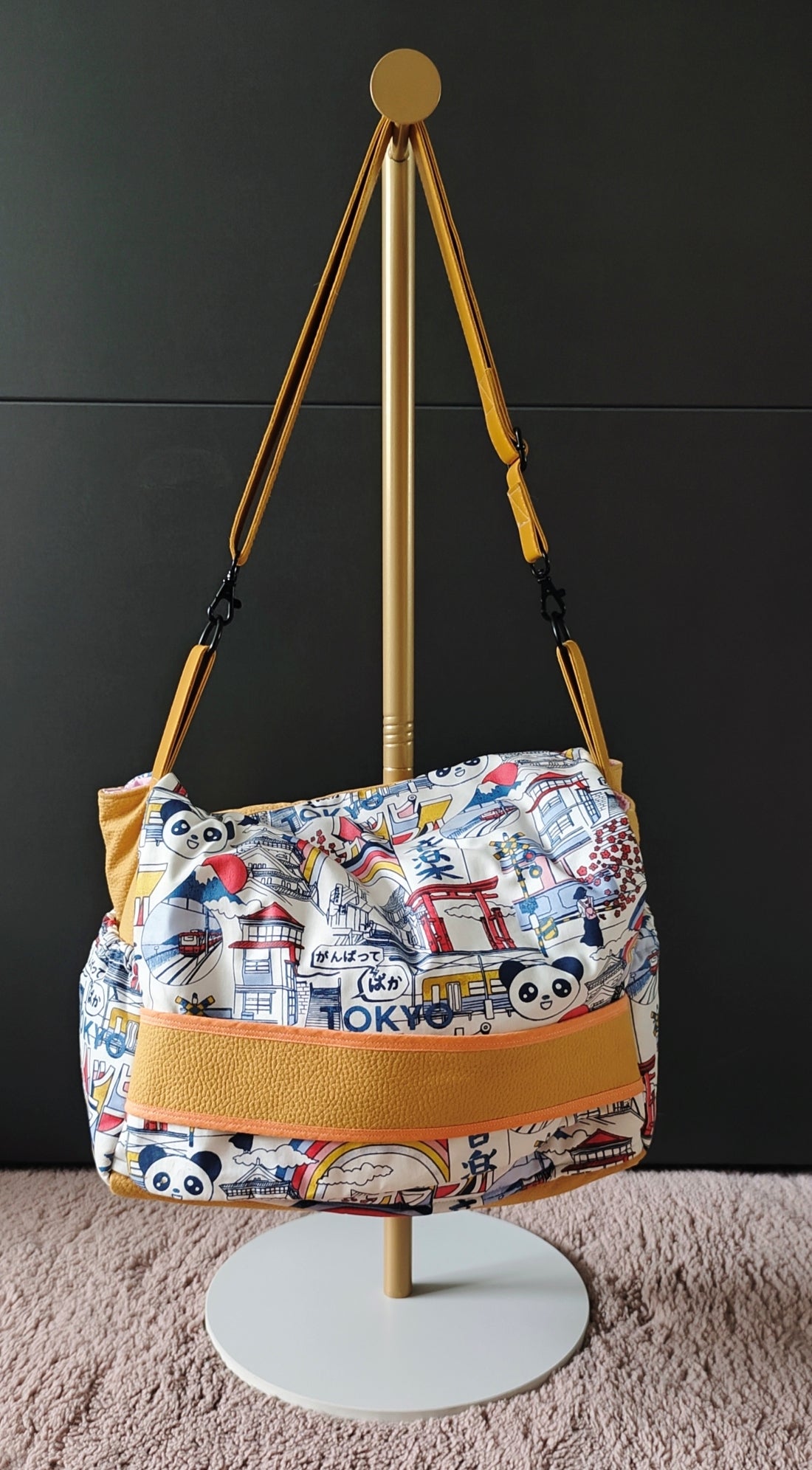 Wickeltache mit Wickelunterlage